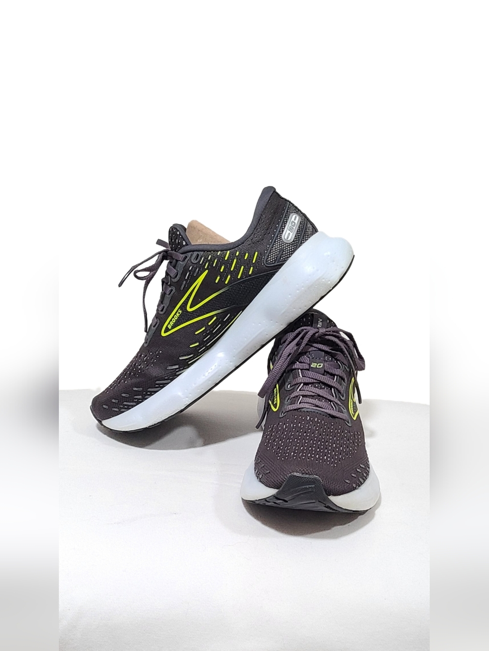 Brooks Glycerin 20 Women's Black Running Shoes with Neon Yellow Accent Size 7 - Picture 16 of 16